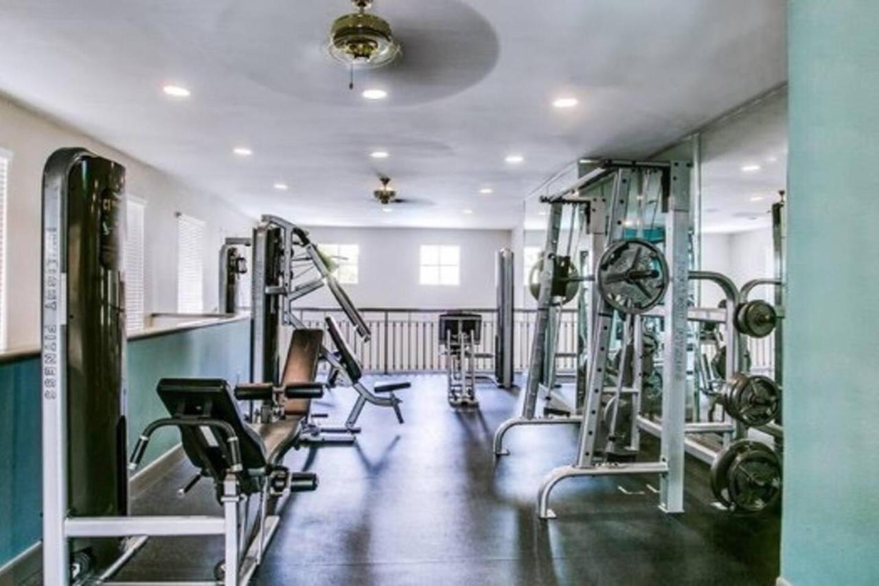 2 Bedroom Easy Access To Med Center, Nrg, Downtown Хьюстон Экстерьер фото